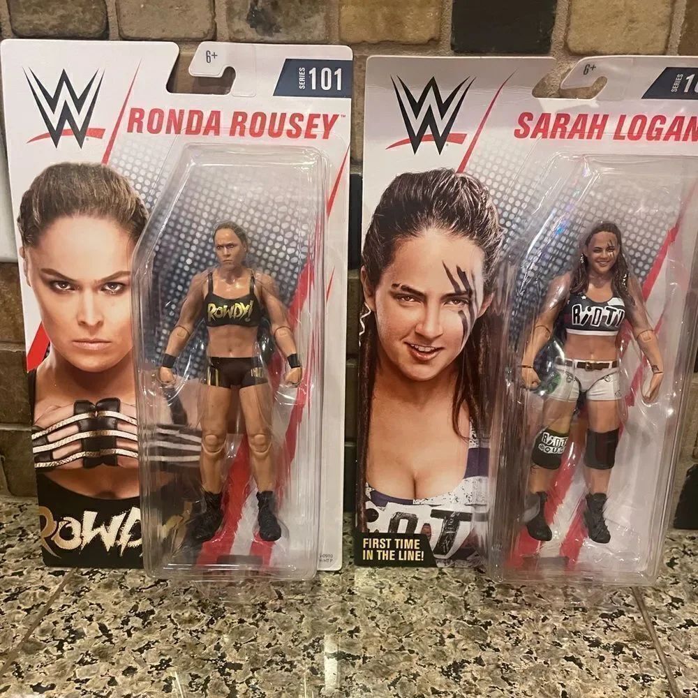 WWE Ronda Rousey and Sarah Logan 2019 Figures NIB